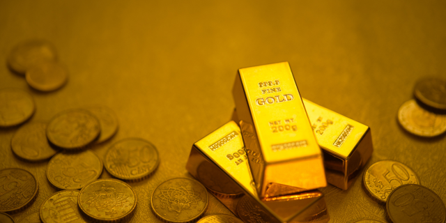 سعر الذهب اليوم 10 فبراير 2025 في سلطنة عُمان